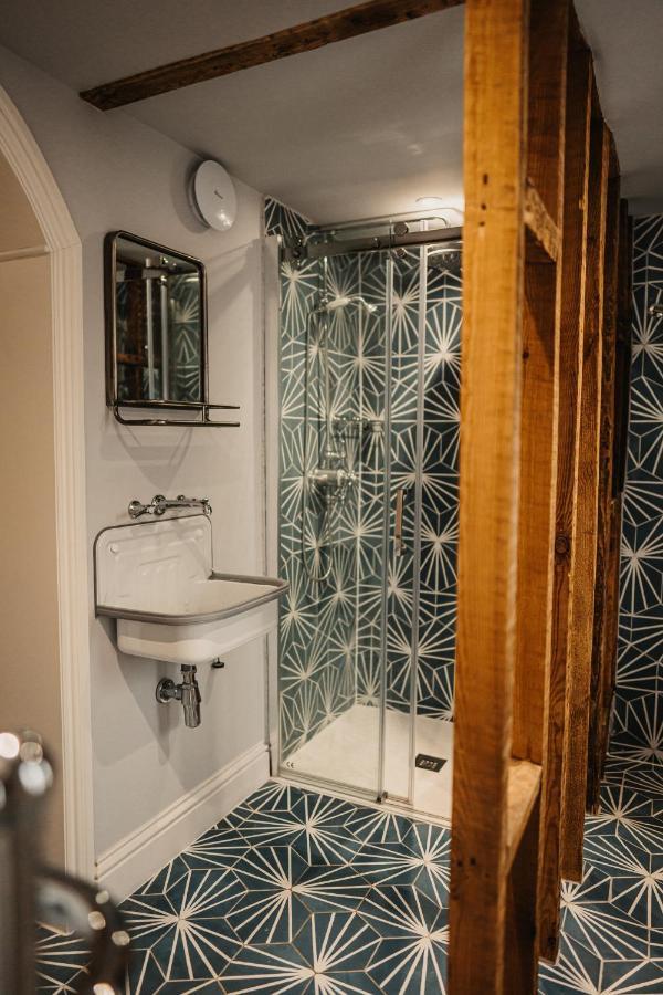 The Ship Hotel 3*